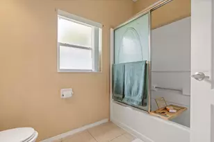 2713 Lake Grassmere Ct, Zellwood, FL 32798 - Photo 20