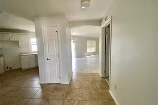 1524 Conway Ct, The Villages, FL 32162 - Photo 12