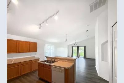 129 Garberia Drive, Davenport, FL 33837 - Photo 6