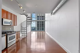 150 E Robinson St, Orlando, FL 32801 - Photo 10