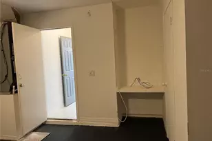 2421 Queenswood Cir, Kissimmee, FL 34743 - Photo 20