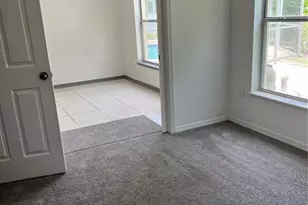 2421 Queenswood Cir, Kissimmee, FL 34743 - Photo 52