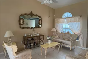 2693 Maxwell Ct W, Kissimmee, FL 34743 - Photo 6