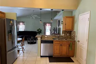 2693 Maxwell Ct W, Kissimmee, FL 34743 - Photo 16