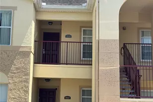 2802 Club Cortile Cir, Kissimmee, FL 34746 - Photo 2