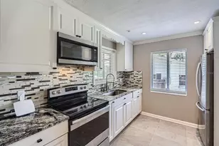 1205 De Leon Ave, Leesburg, FL 34748 - Photo 8