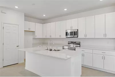 1210 Atlantic Avenue, Fruitland Park, FL 34731 - Photo 2