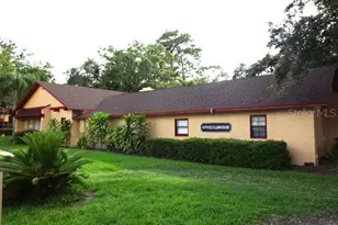 2864 N Powers Dr, Orlando, FL 32818 - Photo 10