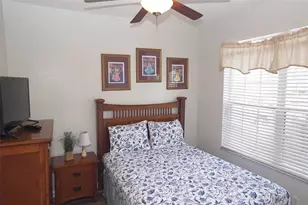 7682 Sir Kaufmann Ct, Kissimmee, FL 34747 - Photo 14