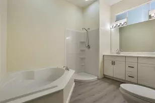 1065 Universal Rest Pl, Kissimmee, FL 34744 - Photo 6