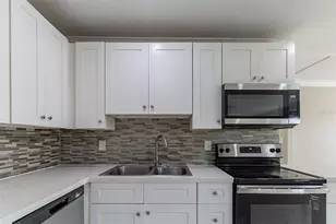 4933 Balboa Dr, Orlando, FL 32808 - Photo 6