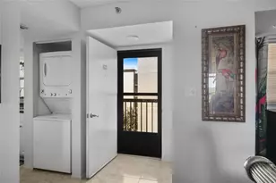 9860 62nd Terrace N, Saint Petersburg, FL 33708 - Photo 2