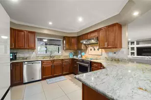 209 7th Street S, Haines City, FL 33844 - Photo 14