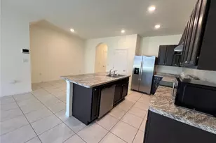 1370 Yellow Finch Dr, Davenport, FL 33837 - Photo 6