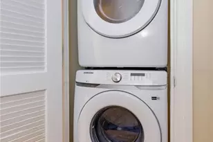 101 S Eola Dr, Orlando, FL 32801 - Photo 18