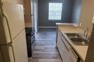 2558 Robert Trent Jones Dr, Orlando, FL 32835 - Photo 6