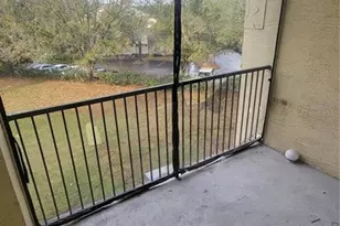 2558 Robert Trent Jones Dr, Orlando, FL 32835 - Photo 8