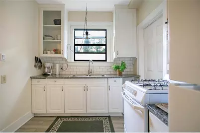 1600 Dauphin Lane, Orlando, FL 32803 - Photo 10