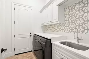 9809 Covent Garden Dr, Orlando, FL 32827 - Photo 48