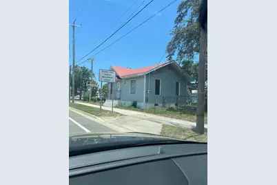 825 N Ridgewood Avenue, Daytona Beach, FL 32114 - Photo 1