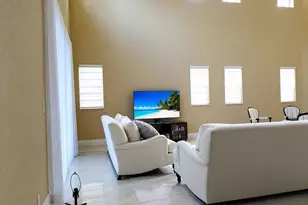 143 NW 117th Ave, Plantation, FL 33325 - Photo 4