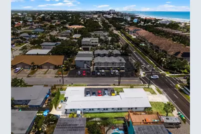 402 S Orlando Avenue, Cocoa Beach, FL 32931 - Photo 4