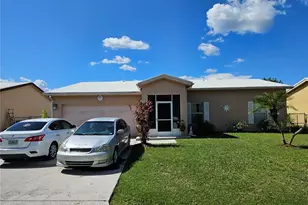 306 Aylesbury Ct, Kissimmee, FL 34758 - Photo 1