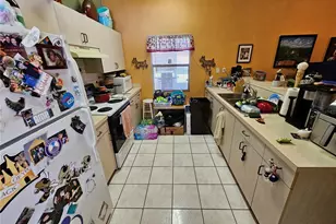 306 Aylesbury Ct, Kissimmee, FL 34758 - Photo 10