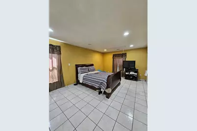 306 Aylesbury Court, Kissimmee, FL 34758 - Photo 12