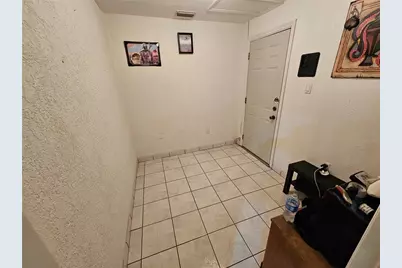 306 Aylesbury Court, Kissimmee, FL 34758 - Photo 16