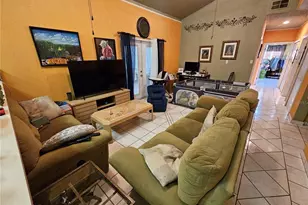 306 Aylesbury Ct, Kissimmee, FL 34758 - Photo 12