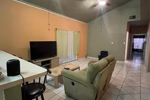 306 Aylesbury Ct, Kissimmee, FL 34758 - Photo 8