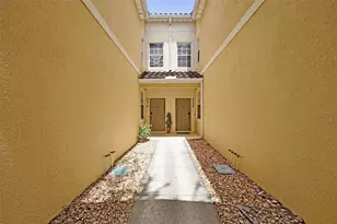 2820 Oakwater Dr, Kissimmee, FL 34747 - Photo 4