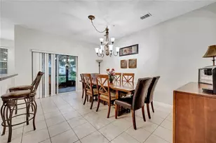2820 Oakwater Dr, Kissimmee, FL 34747 - Photo 10