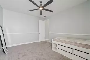 3816 Eagle Isle Cir, Kissimmee, FL 34746 - Photo 16