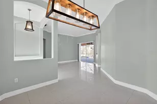 3816 Eagle Isle Cir, Kissimmee, FL 34746 - Photo 10