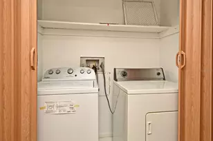 5564 Slash Pine Ct, Orlando, FL 32811 - Photo 16