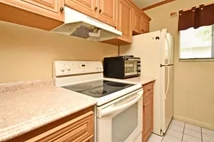 5564 Slash Pine Ct, Orlando, FL 32811 - Photo 14