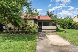 694 Golden Sunshine Cir, Orlando, FL 32807 - Photo 2