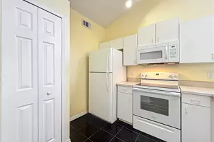 1751 Chatham Cir, Apopka, FL 32703 - Photo 4