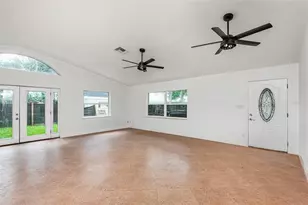 4085 Cypress Bend, Geneva, FL 32732 - Photo 4