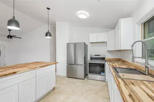 4085 Cypress Bend, Geneva, FL 32732 - Photo 10