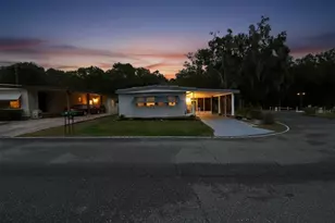 164 Royal Palm Dr, Leesburg, FL 34748 - Photo 2