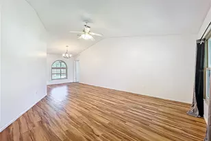 10018 Chesham Dr, Orlando, FL 32817 - Photo 6