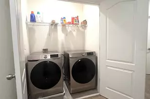 9033 Alba Ln, Kissimmee, FL 34747 - Photo 12