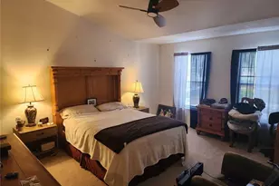 2247 Golden Oak Ln, Valrico, FL 33594 - Photo 8