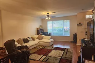 2247 Golden Oak Ln, Valrico, FL 33594 - Photo 4