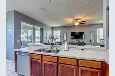 2530 The Oaks Boulevard, Kissimmee, FL 34746 - Photo 10