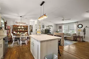 23909 Deer Rd, Astor, FL 32102 - Photo 6