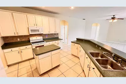 7823 Fernleaf Drive, Orlando, FL 32836 - Photo 16